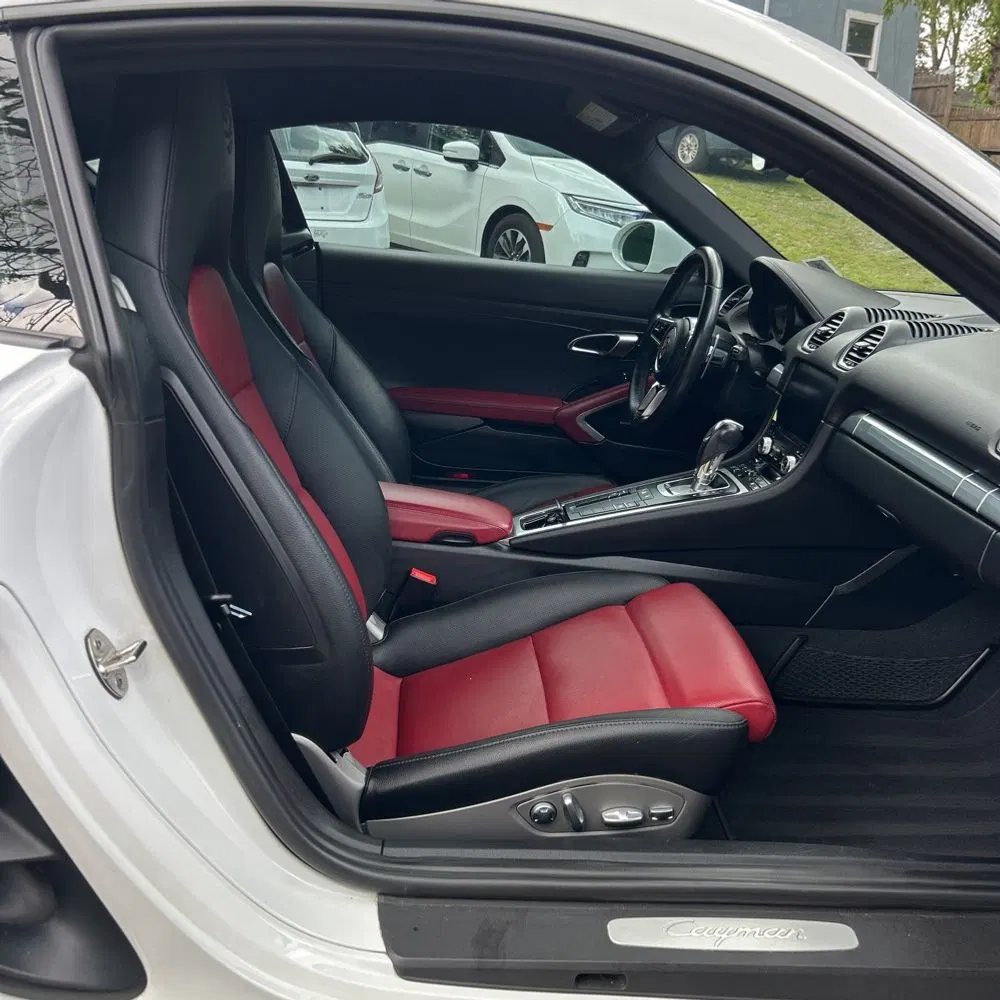 2018 Porsche 718 Cayman Base