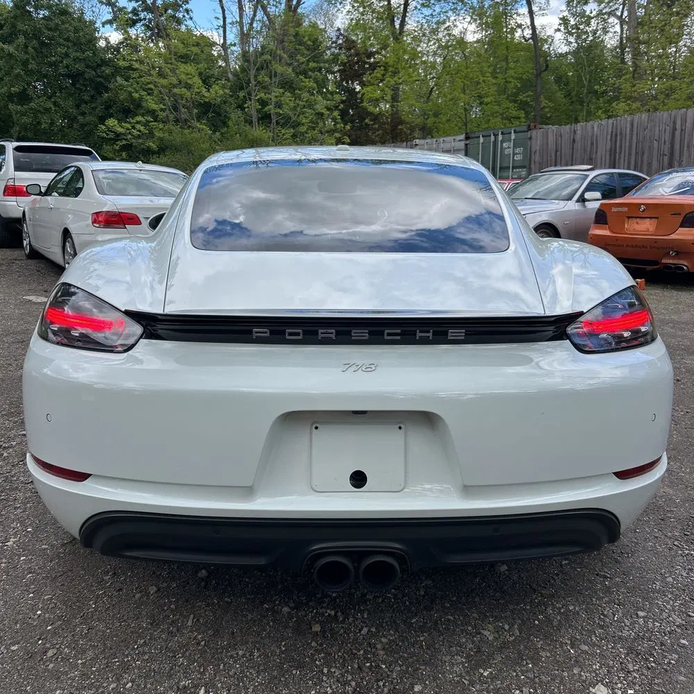 2018 Porsche 718 Cayman Base