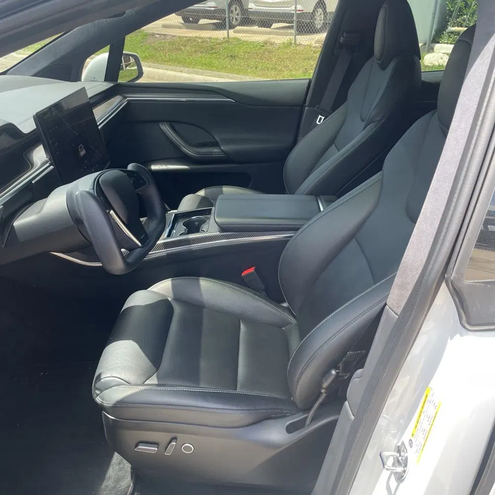 2022 Tesla Model X Plaid