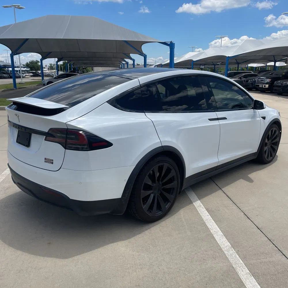 2022 Tesla Model X Plaid