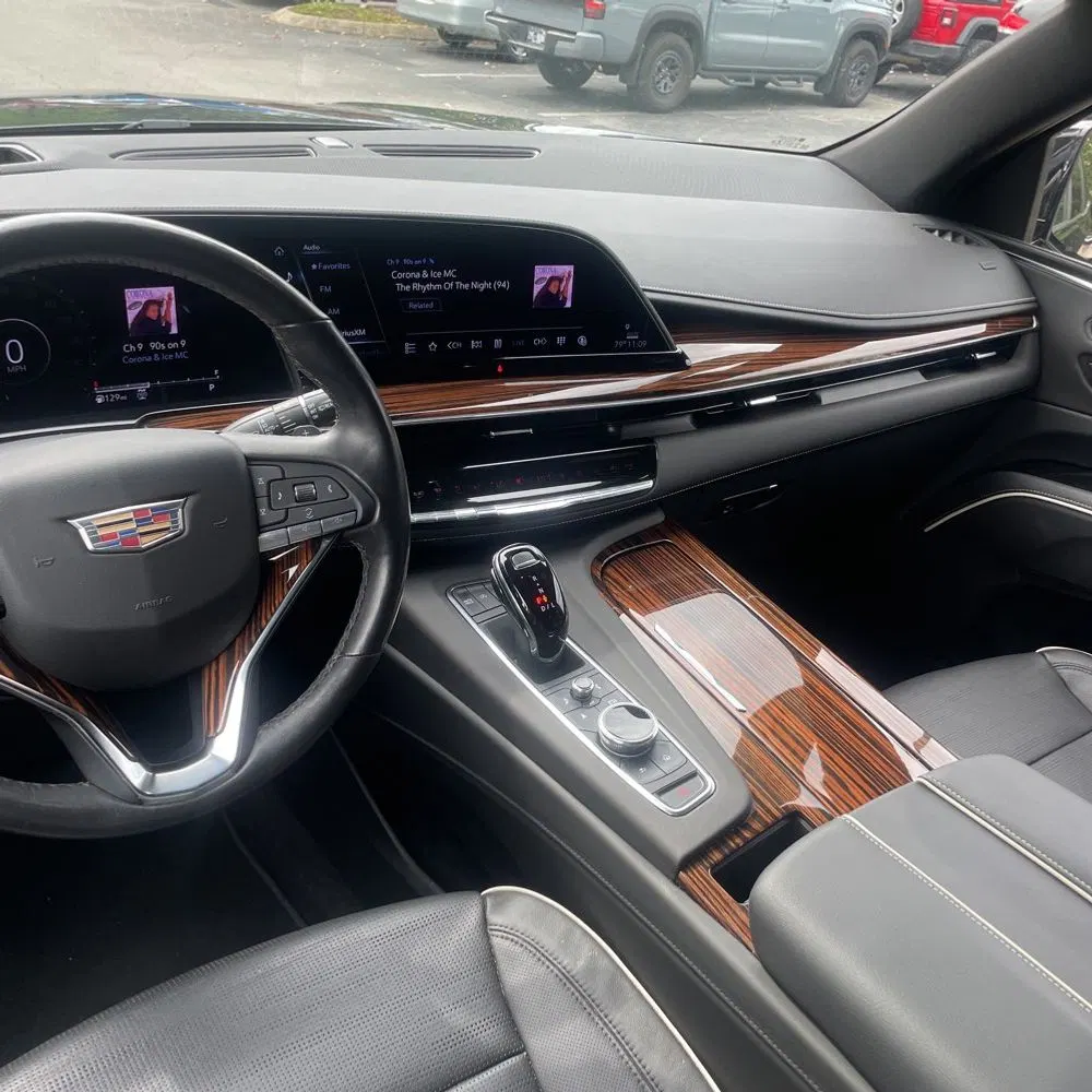 2023 Cadillac Escalade Premium Luxury