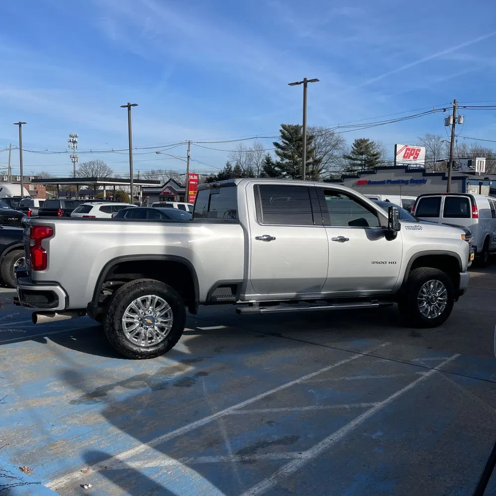 2023 Chevrolet Silverado 3500HD High Country