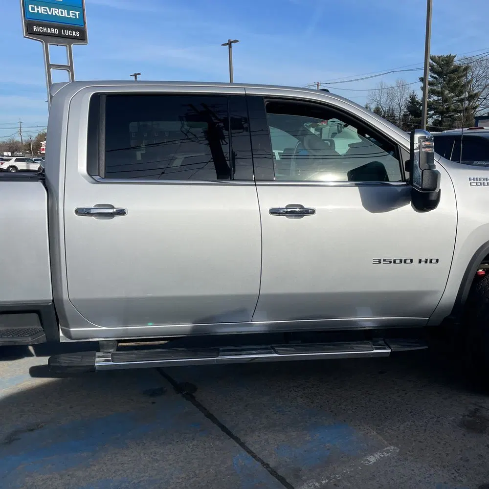 2023 Chevrolet Silverado 3500HD High Country