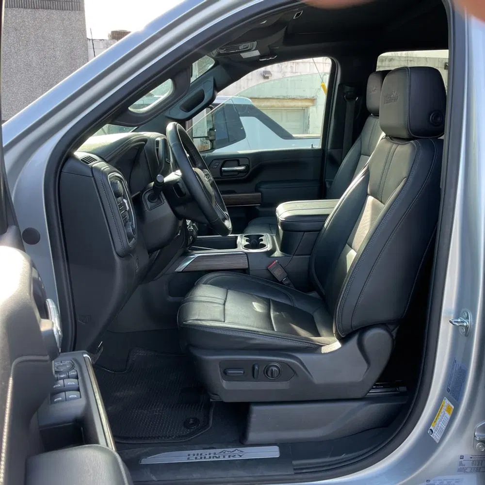 2023 Chevrolet Silverado 3500HD High Country