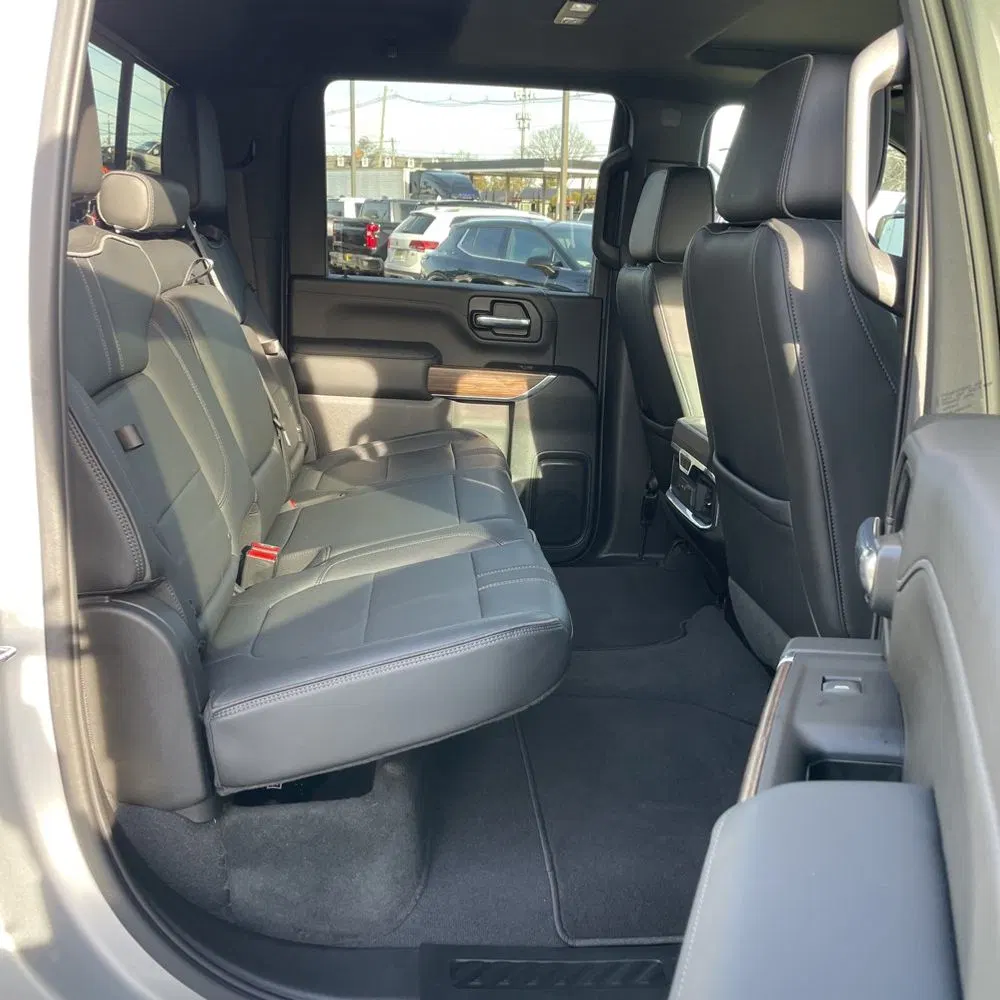 2023 Chevrolet Silverado 3500HD High Country