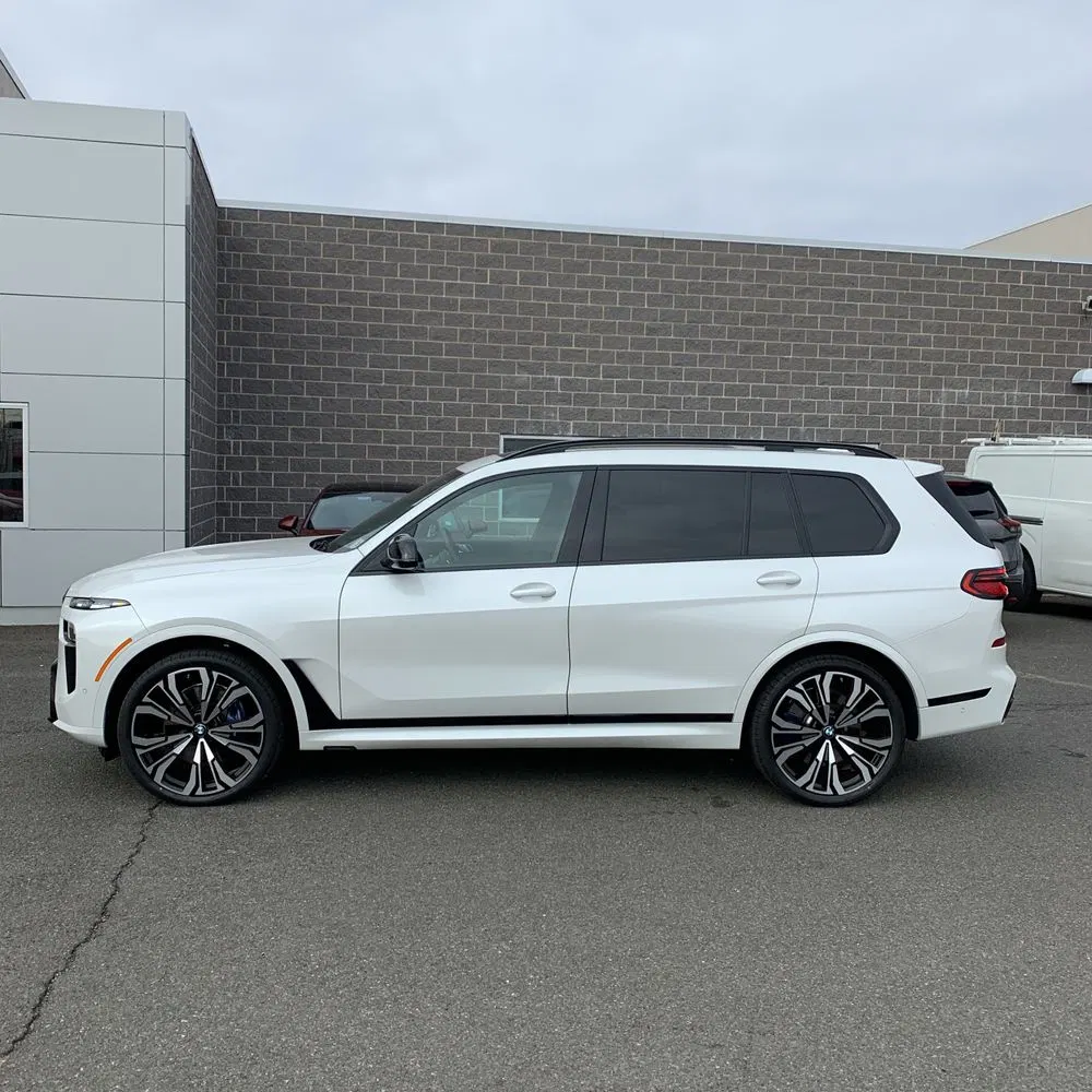 2024 BMW X7 M60i