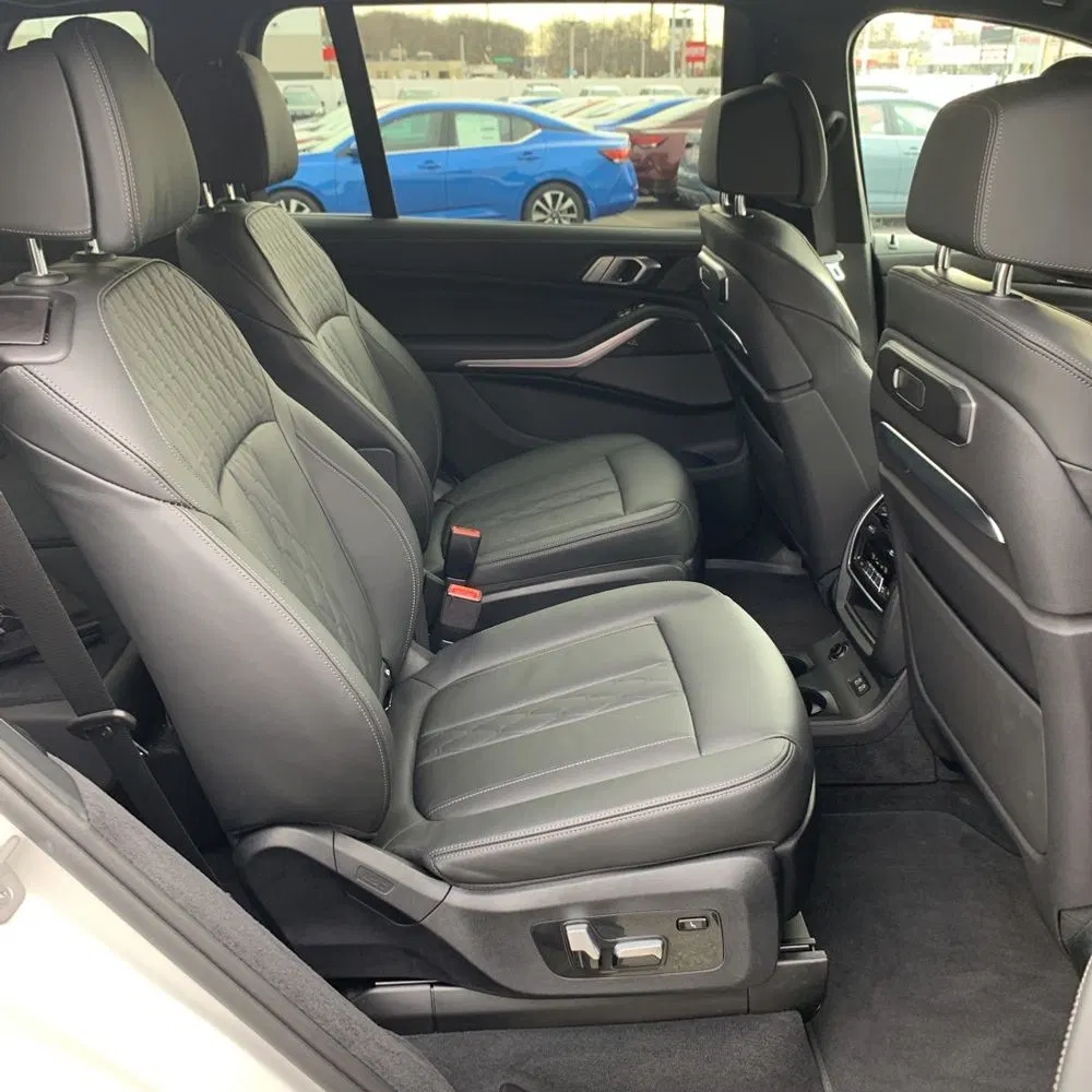 2024 BMW X7 M60i