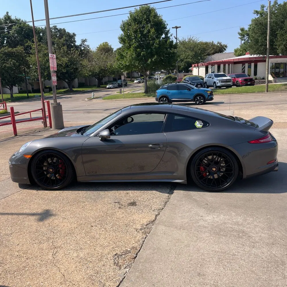 2016 Porsche 911 Carrera 2 GTS
