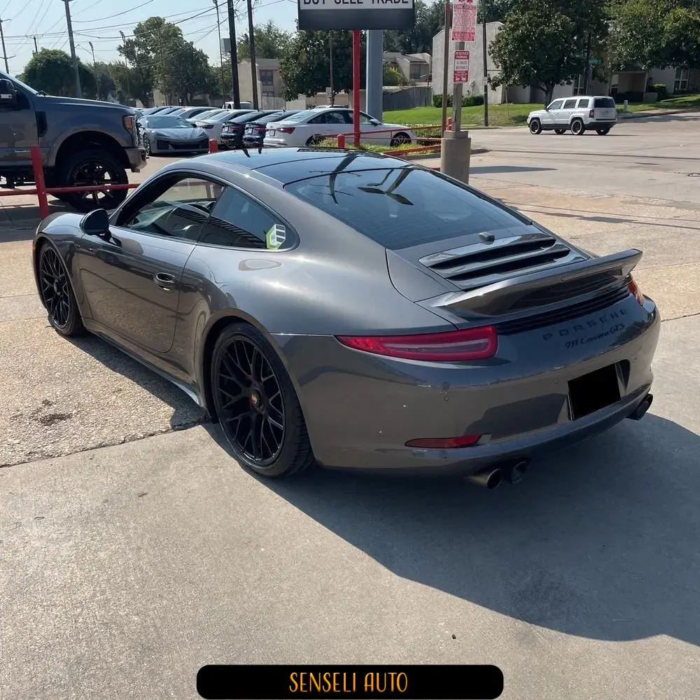 2016 Porsche 911 Carrera 2 GTS