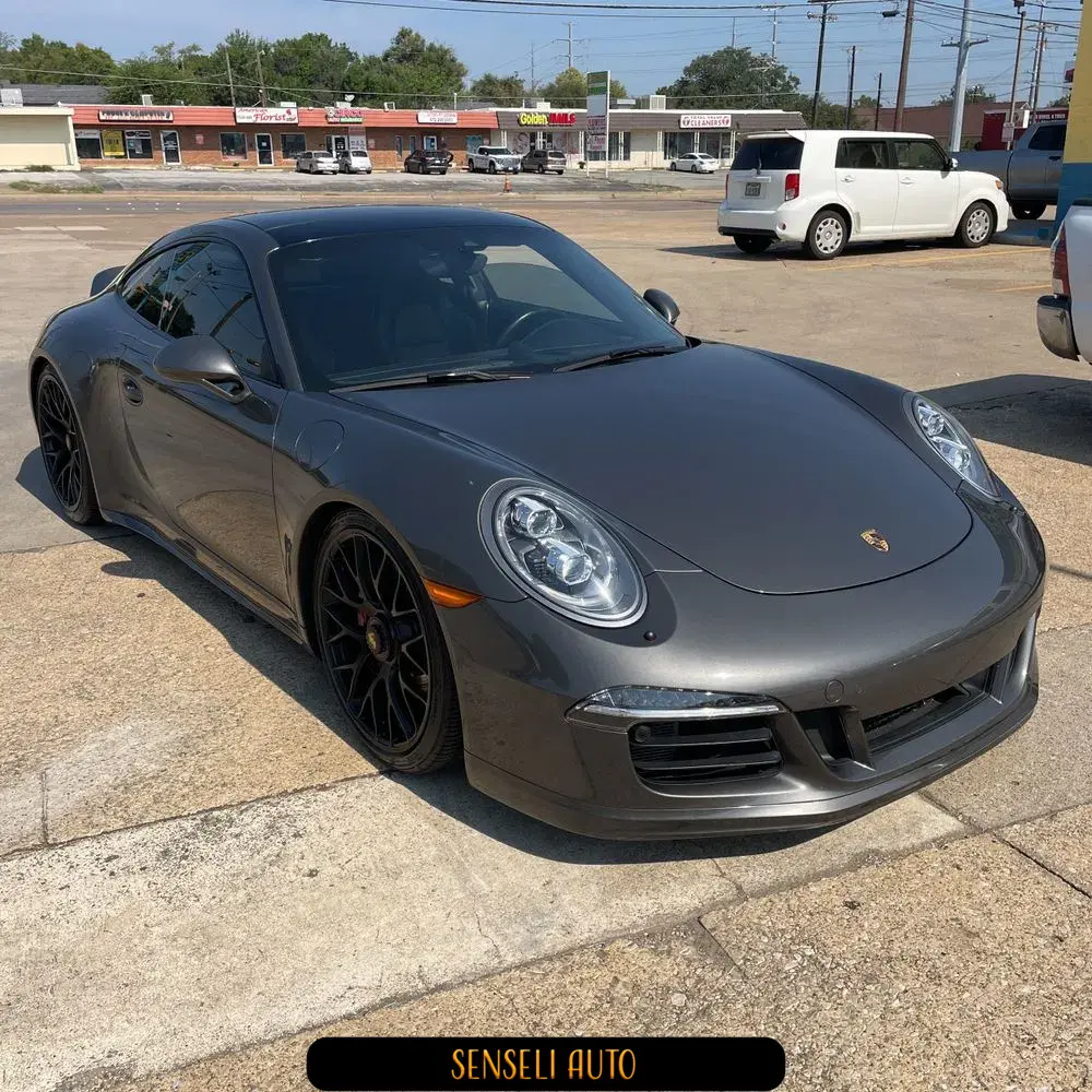 2016 Porsche 911 Carrera 2 GTS