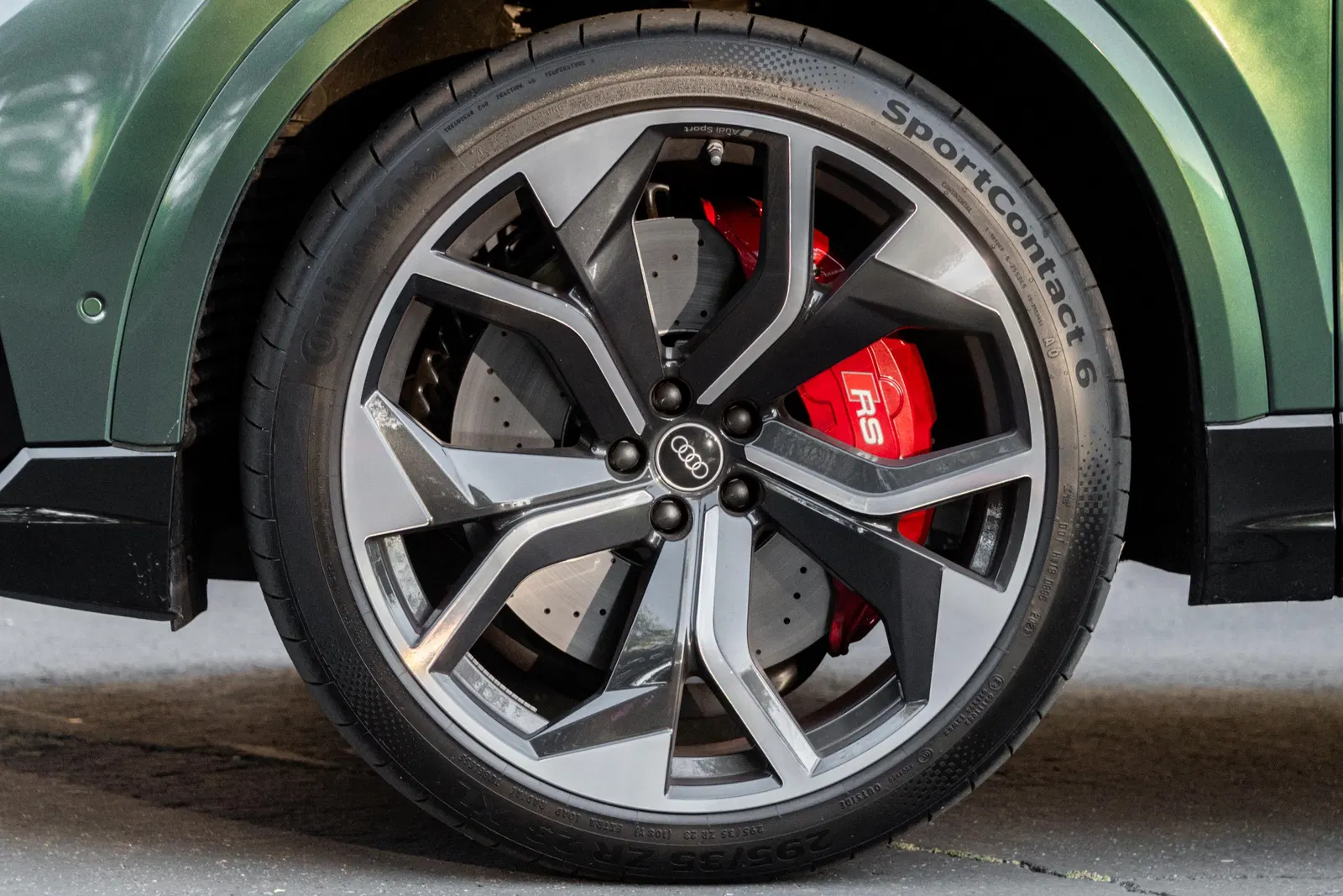 2022 Audi RS Q8 - ~1,500 Miles, 591-hp Twin-Turbo V8, Highly Equipped, Mostly Unmodified