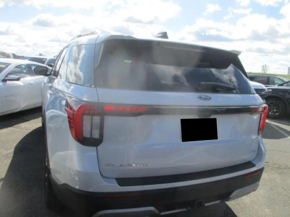 2025 Ford Explorer Platinum