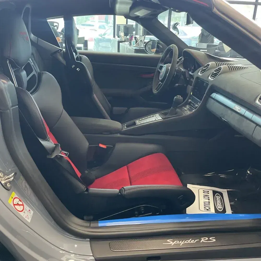 2025 Porsche 718 Boxster Spyder RS