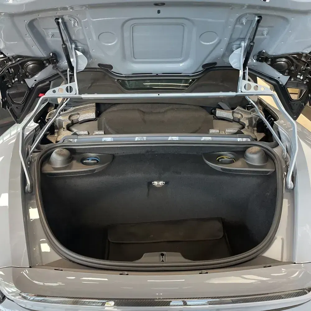 2025 Porsche 718 Boxster Spyder RS