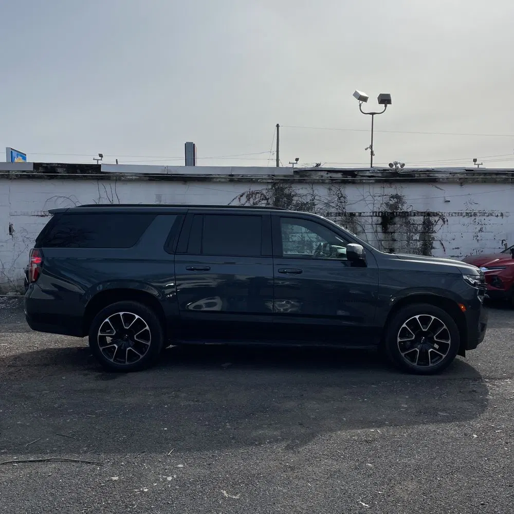 2021 Chevrolet Suburban RST