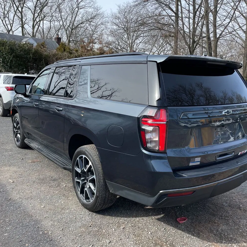 2021 Chevrolet Suburban RST