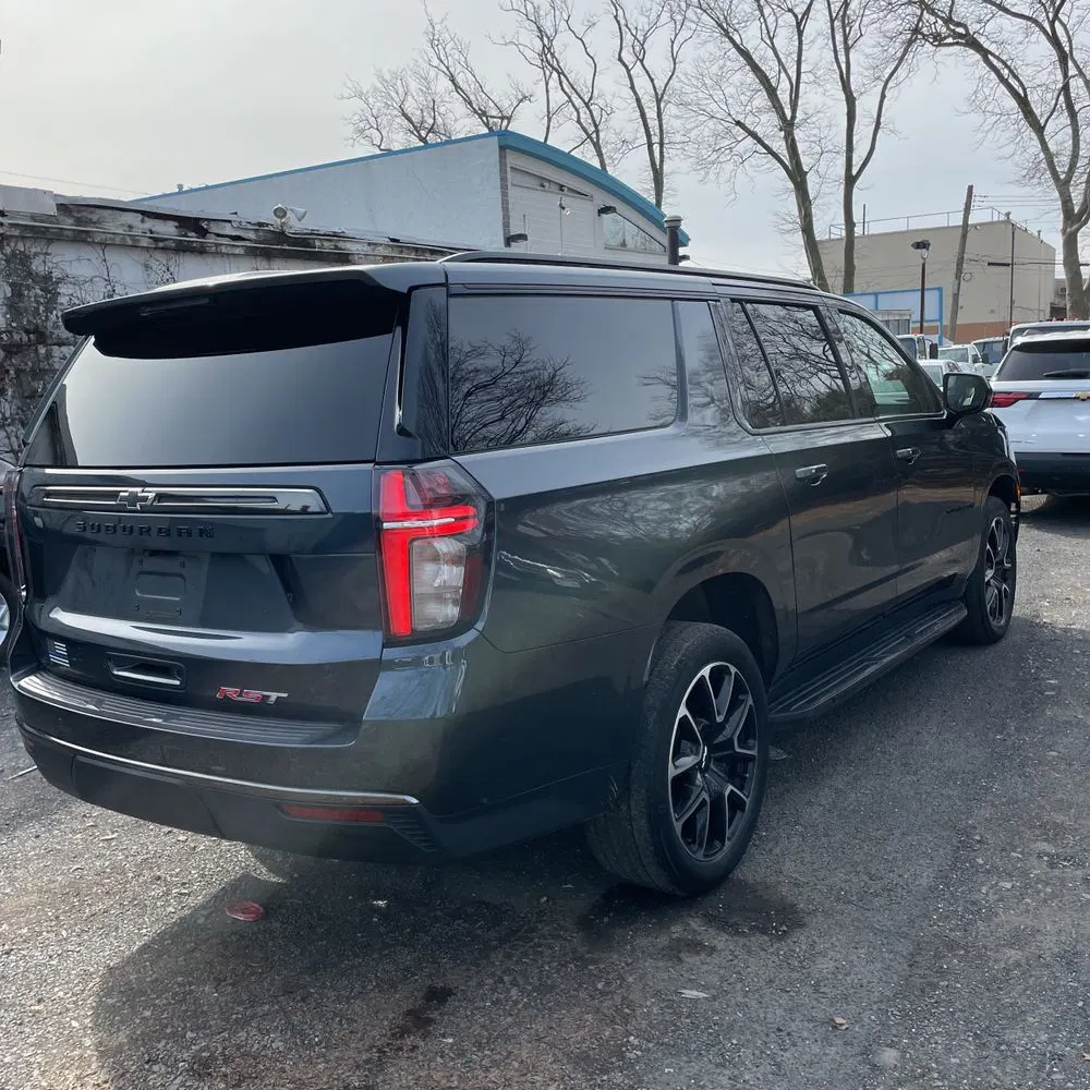 2021 Chevrolet Suburban RST