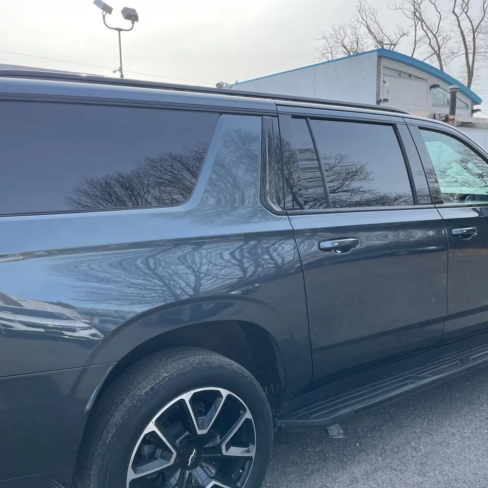 2021 Chevrolet Suburban RST