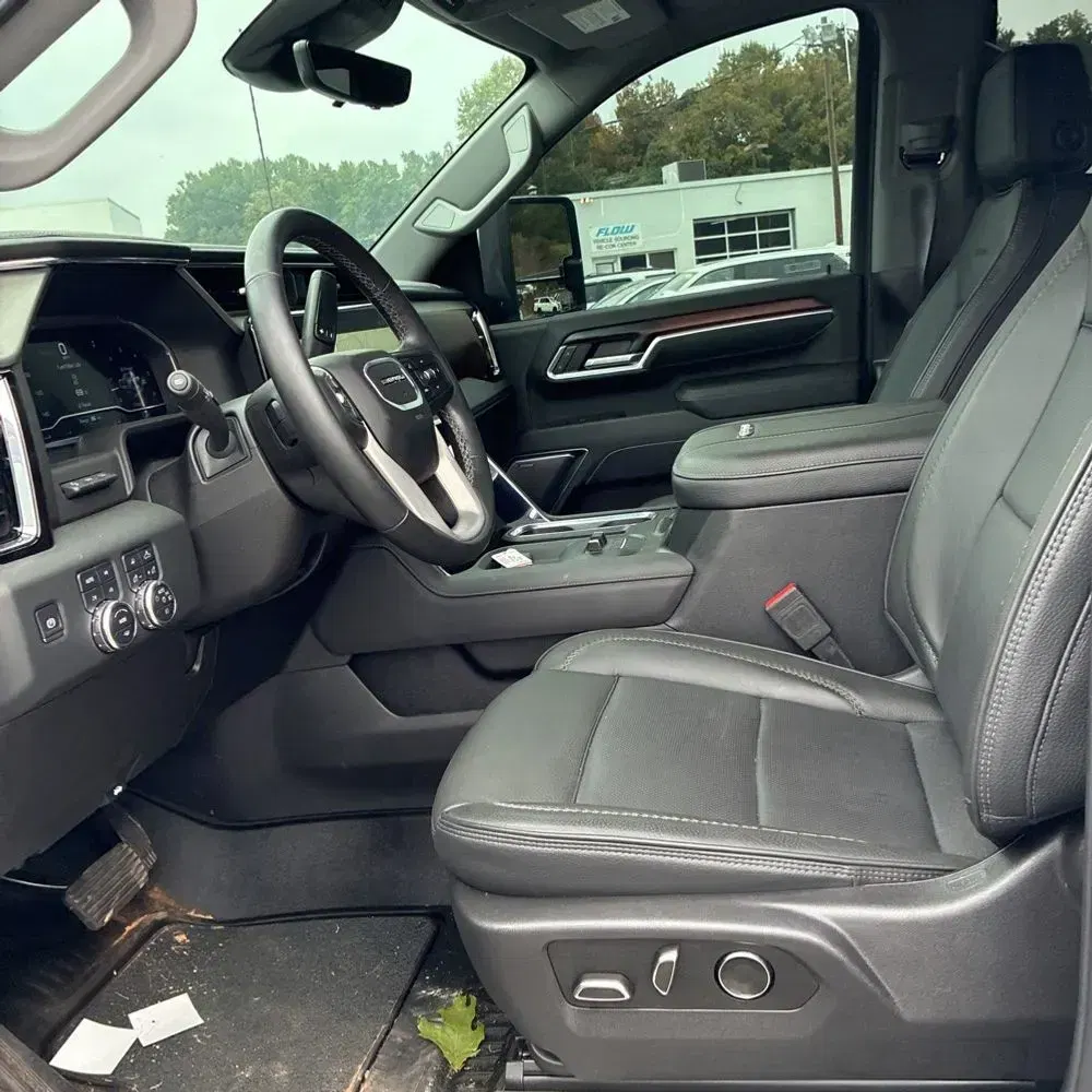 2025 GMC Sierra 3500HD Denali