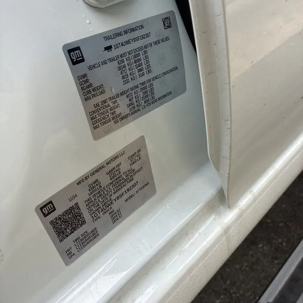 2025 GMC Sierra 3500HD Denali