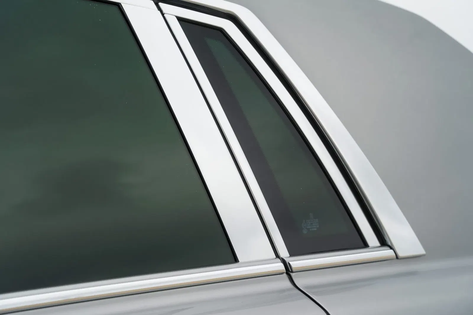 10k-Mile 2015 Rolls-Royce Phantom
