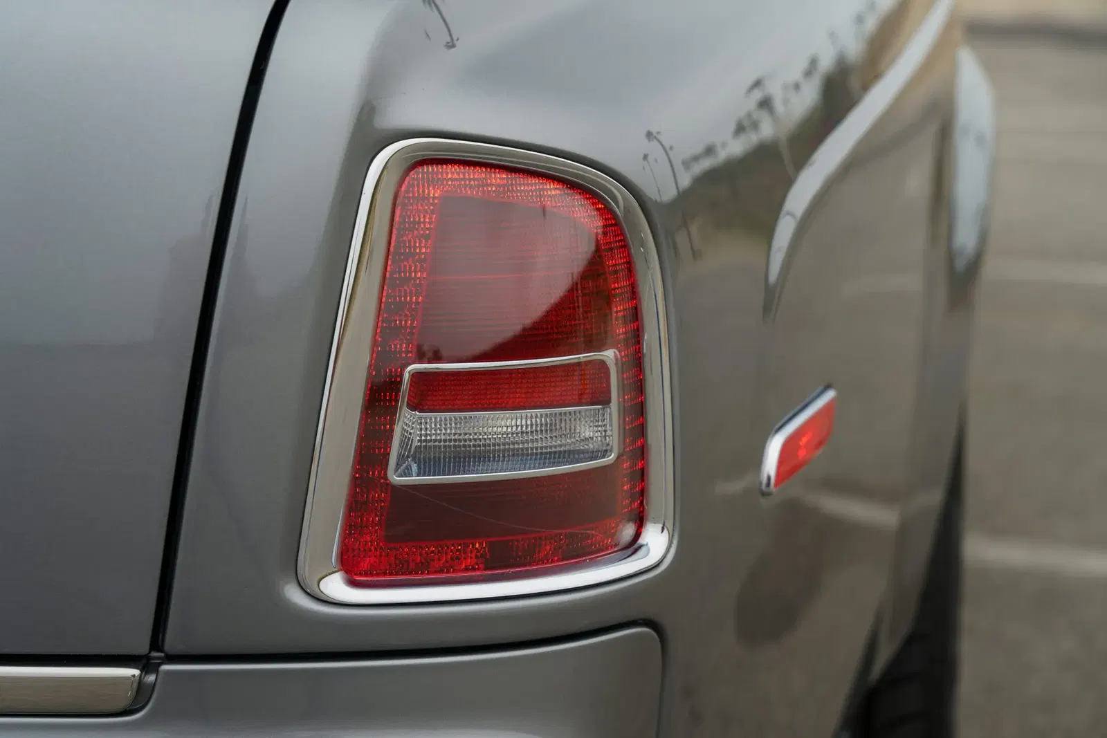 10k-Mile 2015 Rolls-Royce Phantom