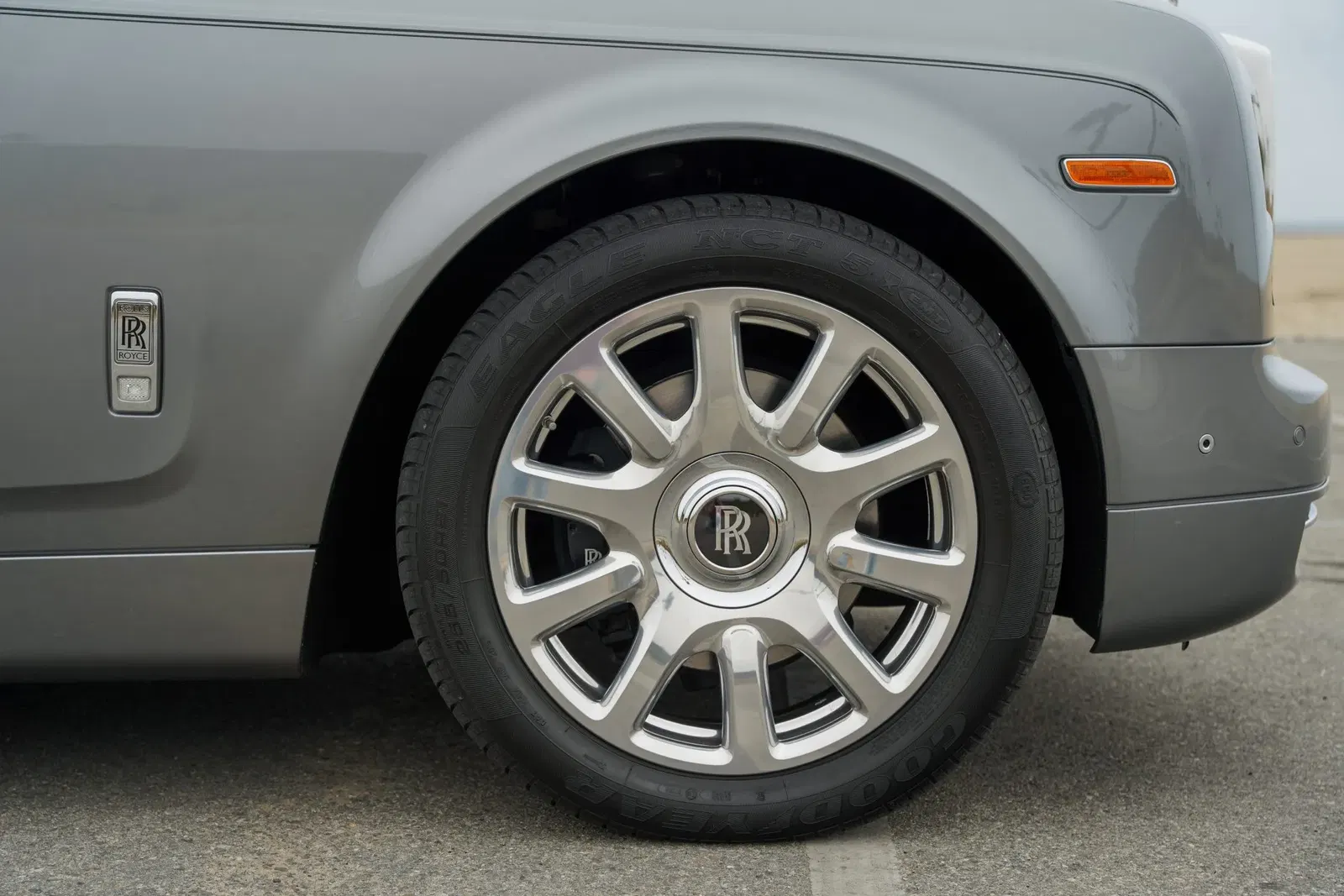 10k-Mile 2015 Rolls-Royce Phantom