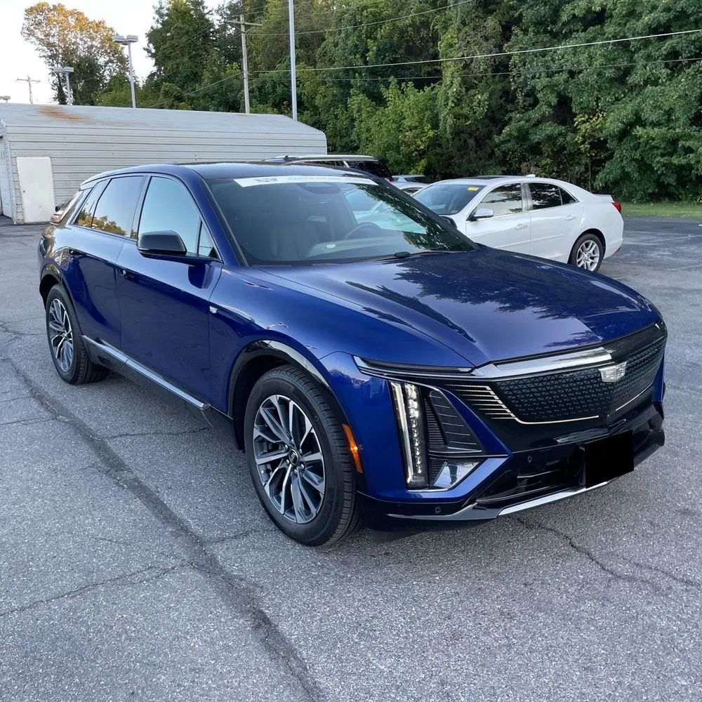 2024 Cadillac LYRIQ Sport 1