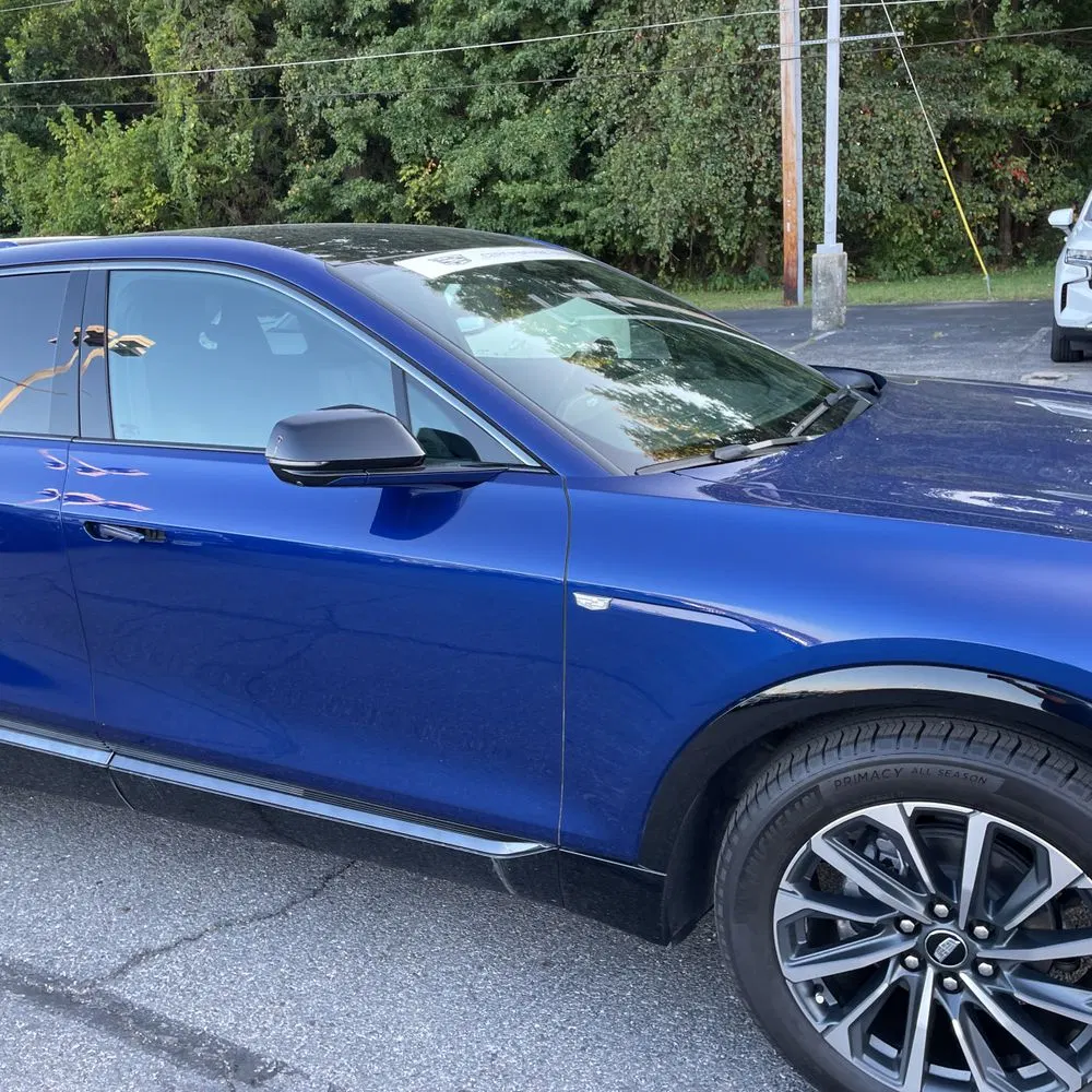 2024 Cadillac LYRIQ Sport 1