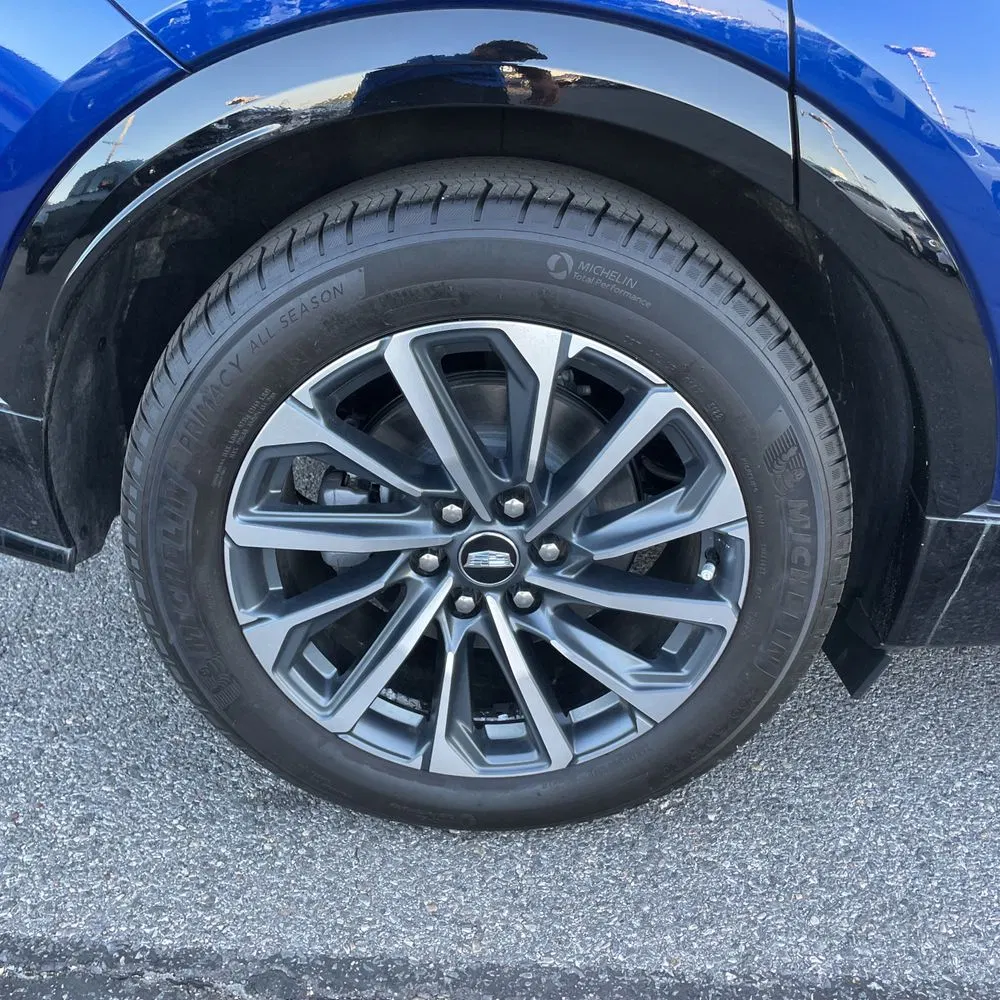 2024 Cadillac LYRIQ Sport 1