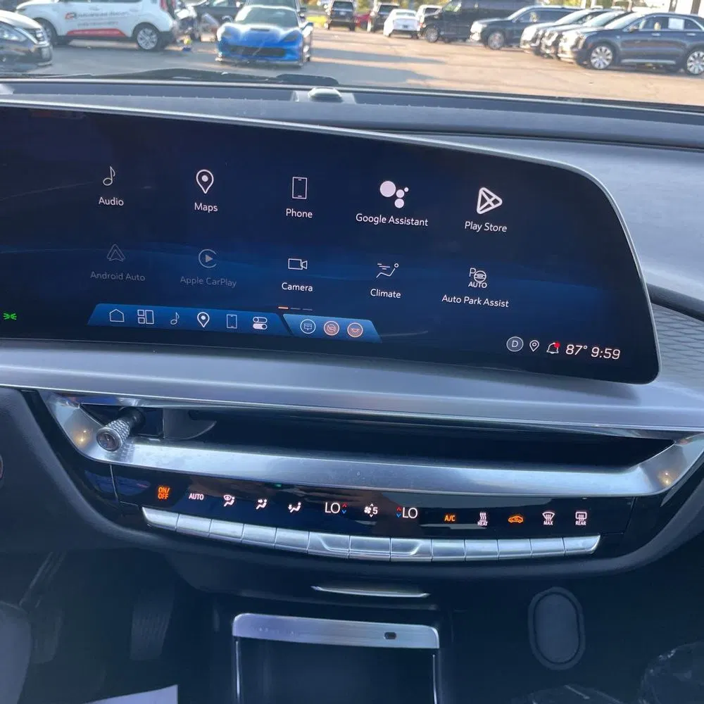 2024 Cadillac LYRIQ Sport 1