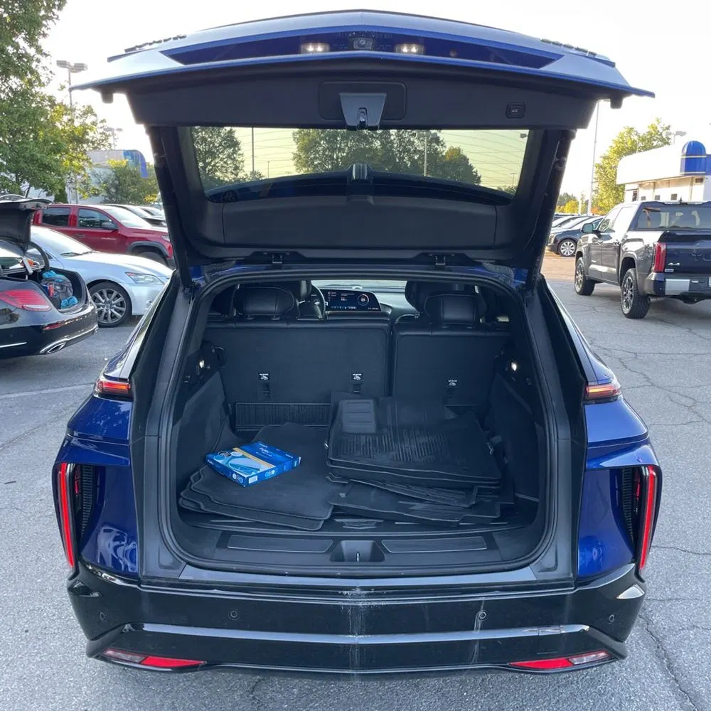 2024 Cadillac LYRIQ Sport 1