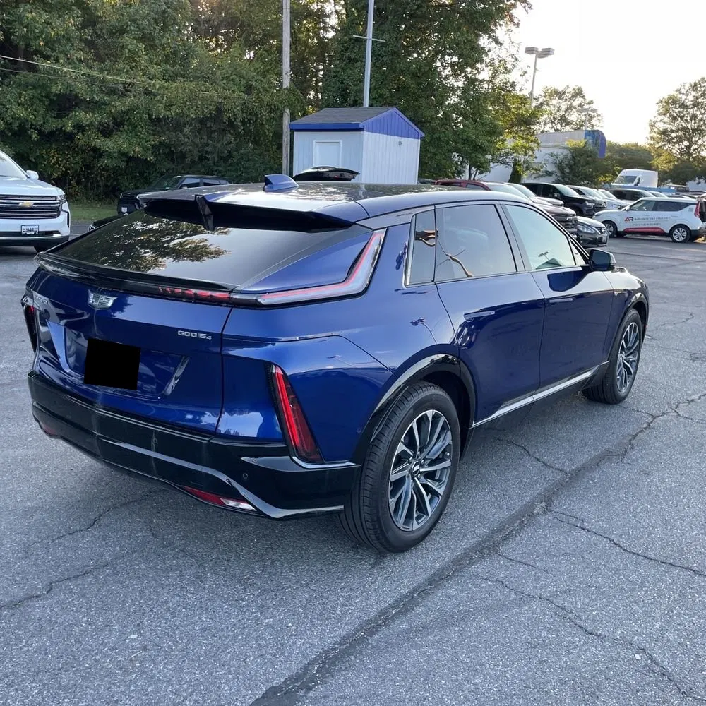 2024 Cadillac LYRIQ Sport 1