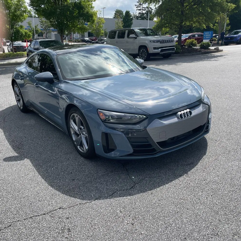 2022 Audi e-tron GT Premium Plus