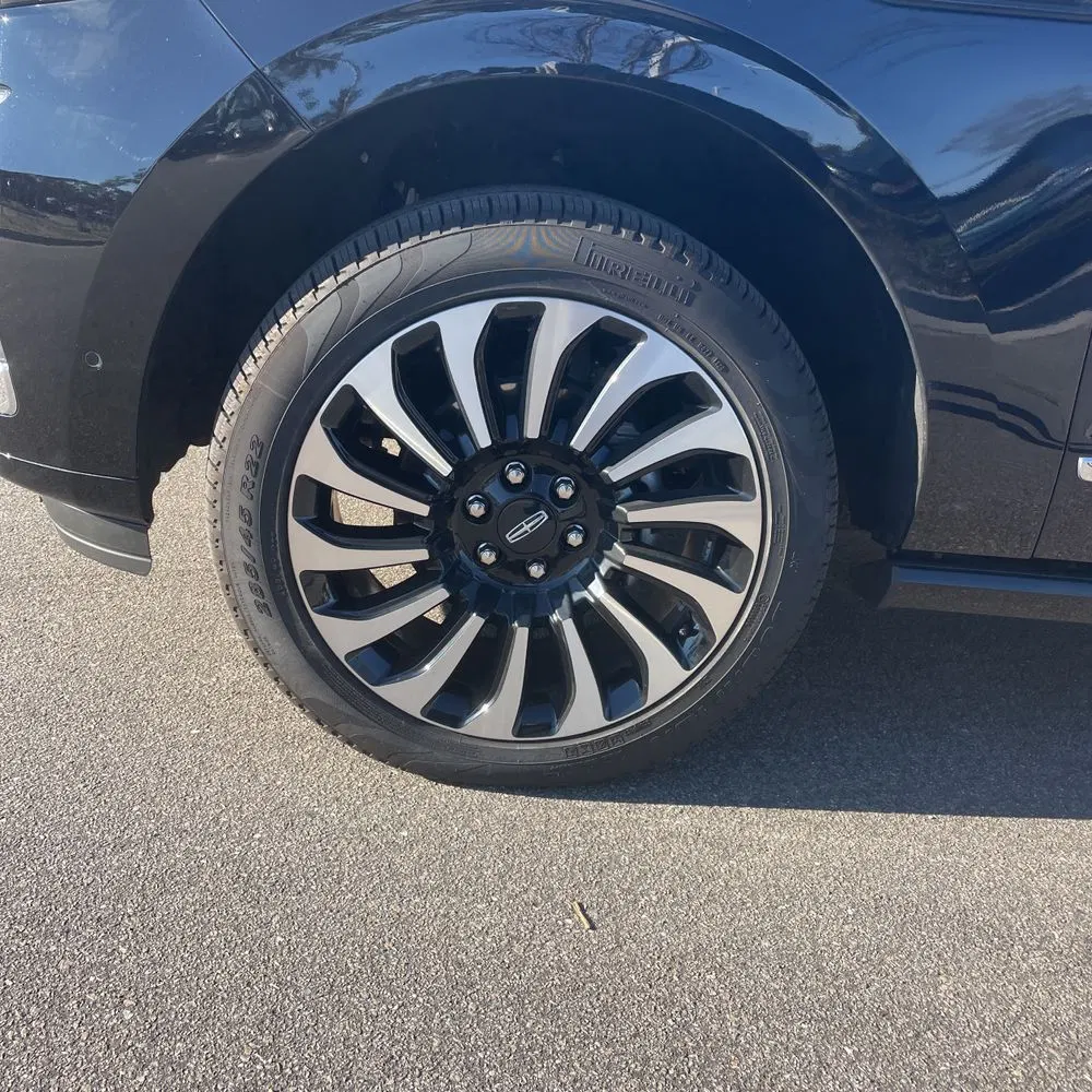 2024 Lincoln Navigator L Black Label