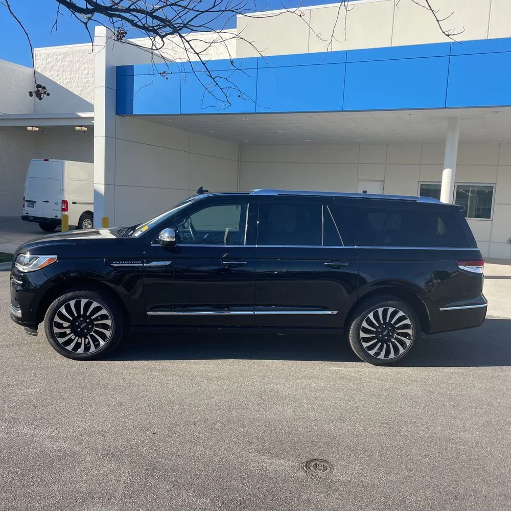 2024 Lincoln Navigator L Black Label