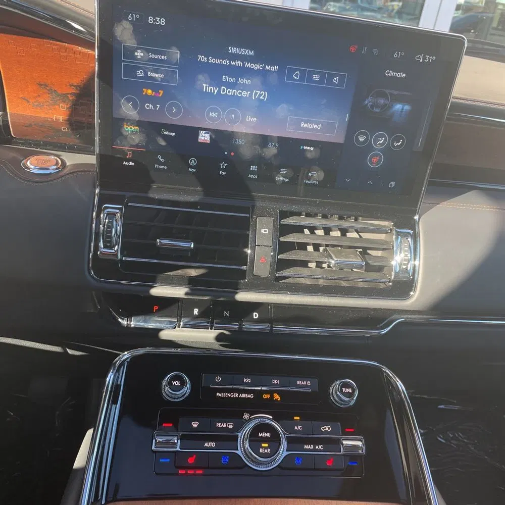 2024 Lincoln Navigator L Black Label