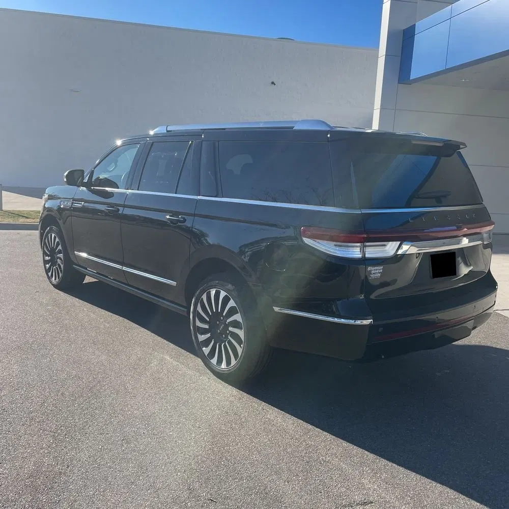 2024 Lincoln Navigator L Black Label