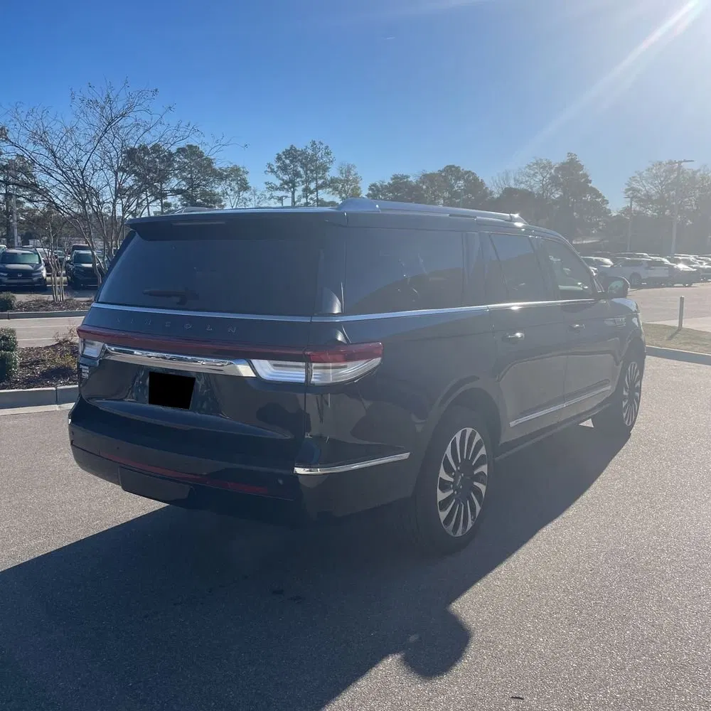 2024 Lincoln Navigator L Black Label