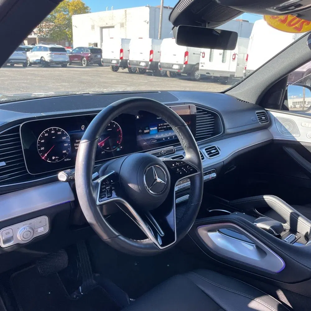 2025 Mercedes-Benz GLS GLS450