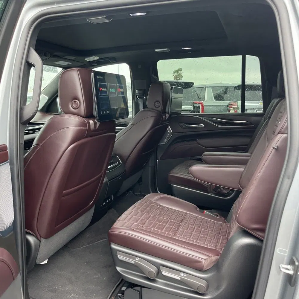 2023 Cadillac Escalade-V ESV Base