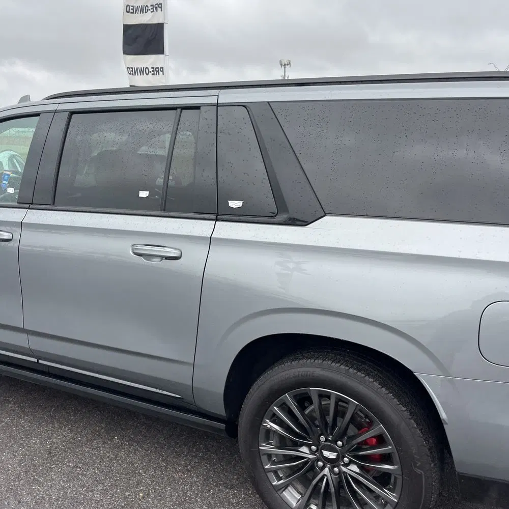 2023 Cadillac Escalade-V ESV Base