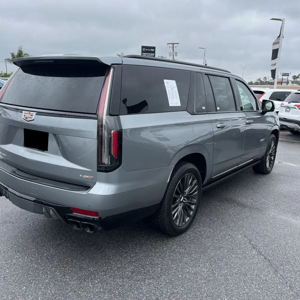 2023 Cadillac Escalade-V ESV Base
