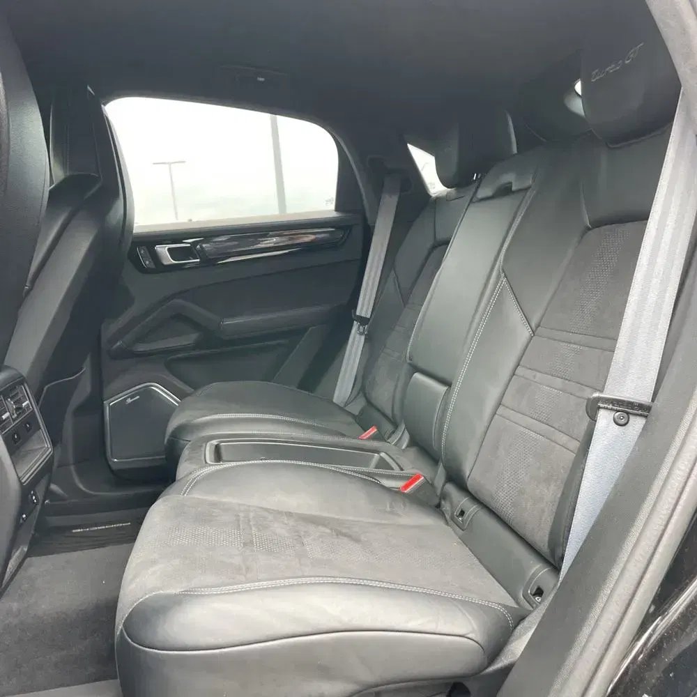 2022 Porsche Cayenne Turbo GT