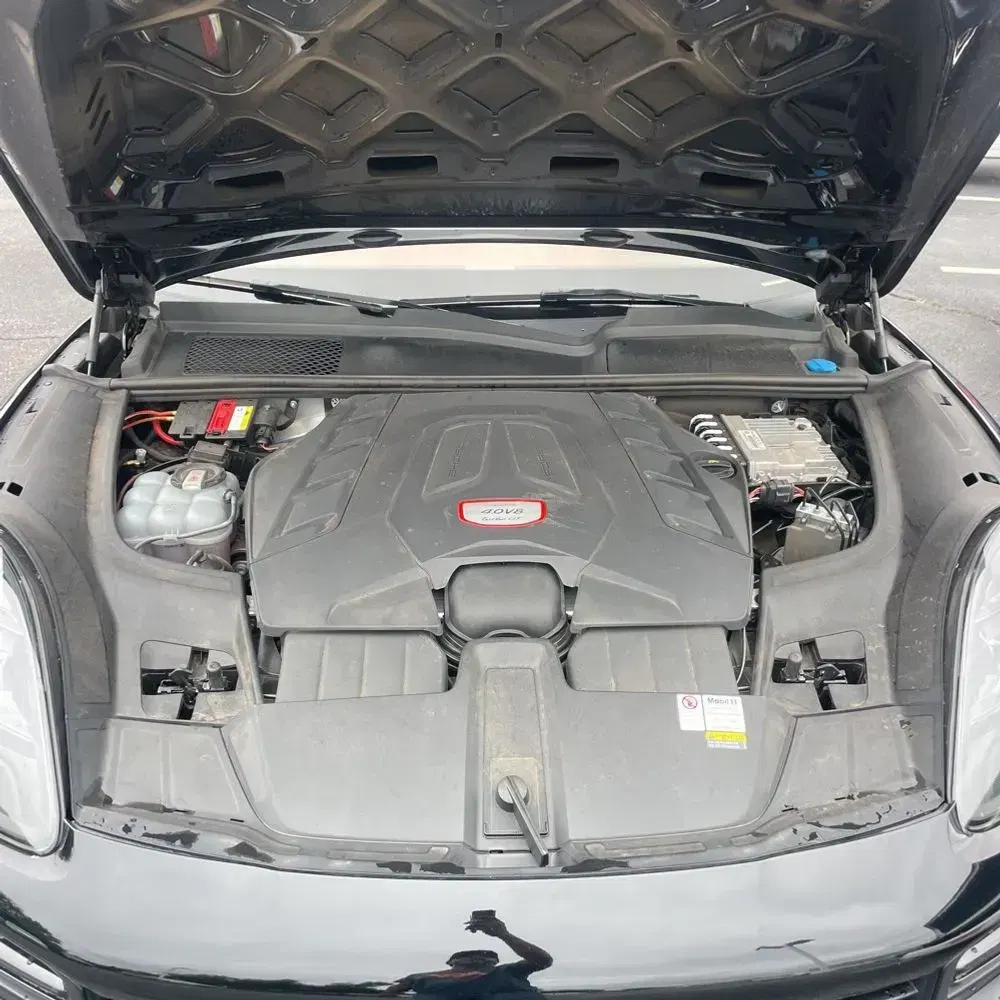 2022 Porsche Cayenne Turbo GT