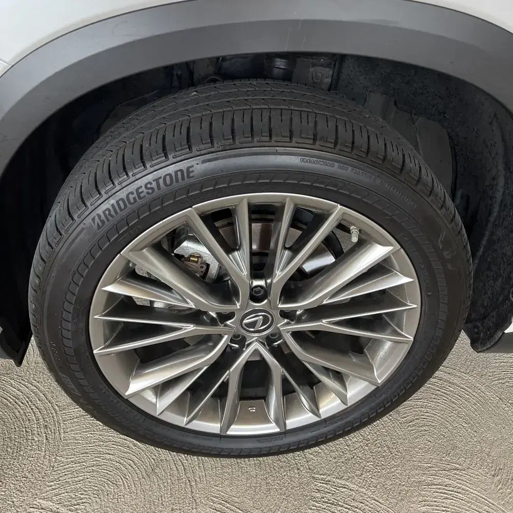 2023 Lexus NX 350h Luxury