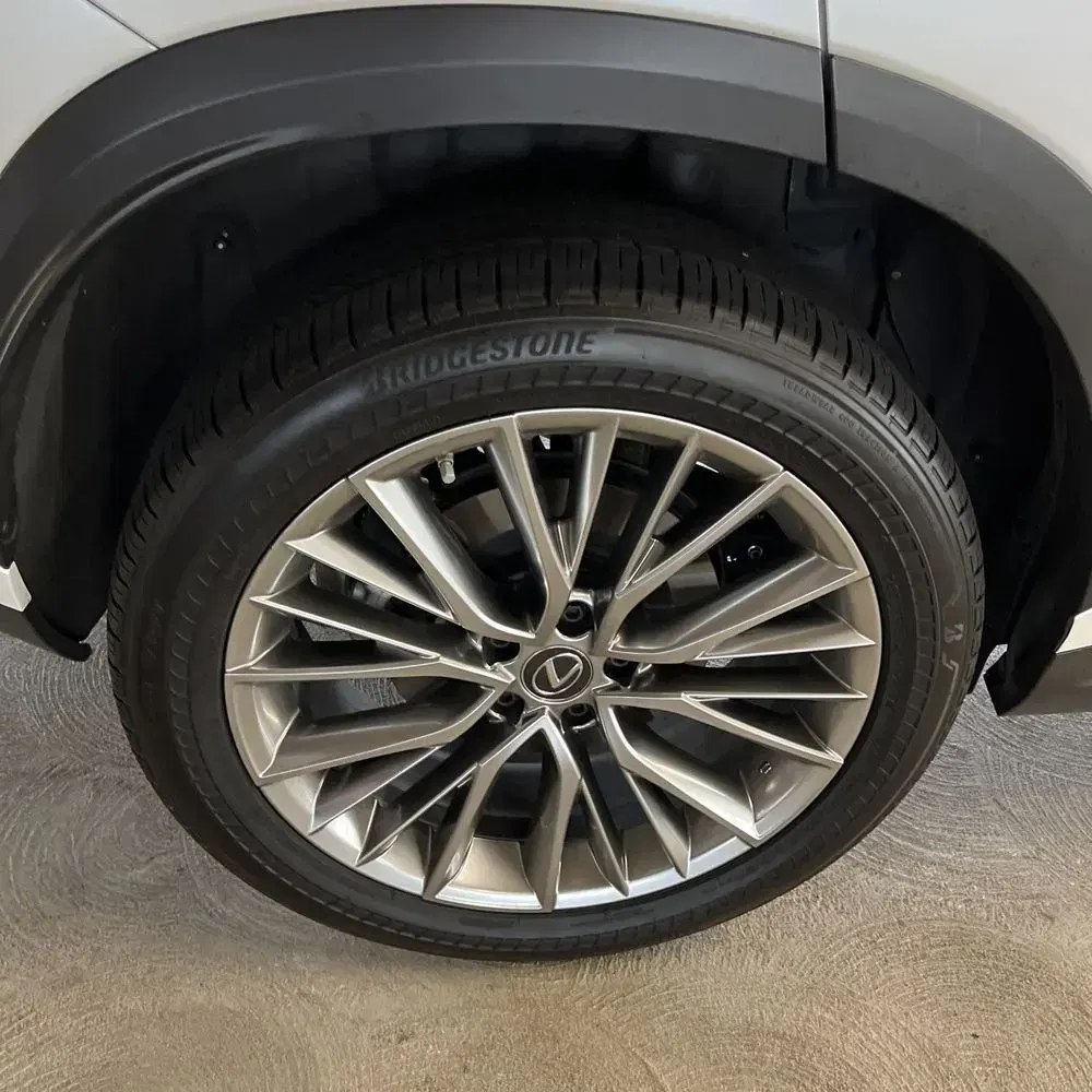2023 Lexus NX 350h Luxury