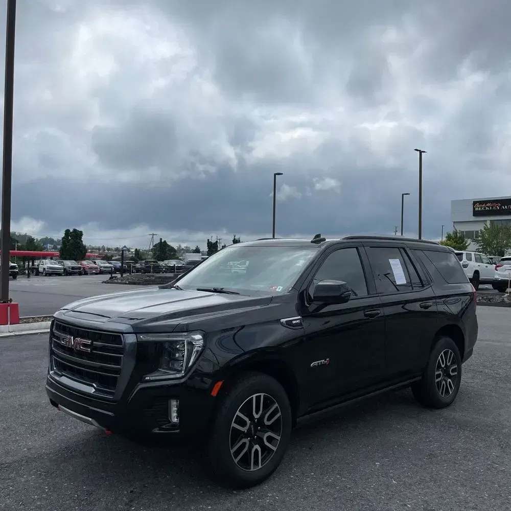 2023 GMC Yukon AT4