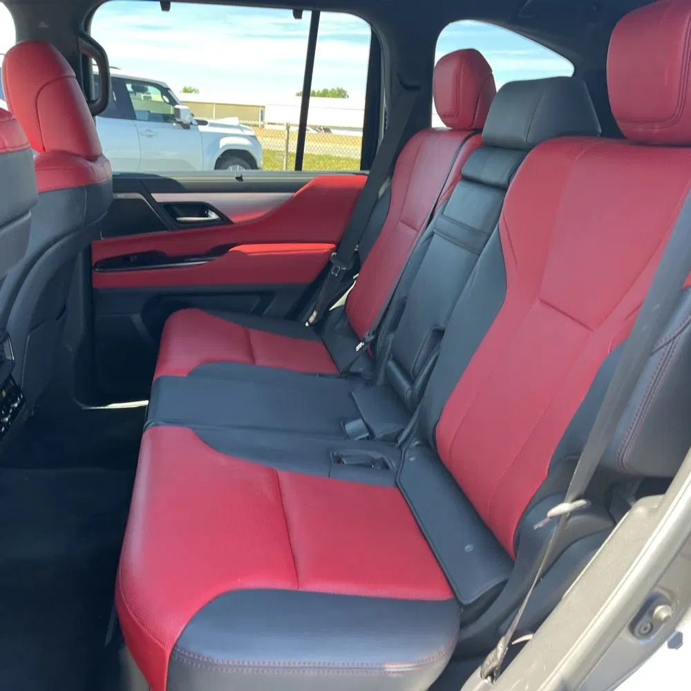 2023 Lexus LX 600 F SPORT Handling