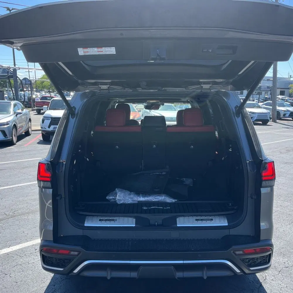 2023 Lexus LX 600 F SPORT Handling